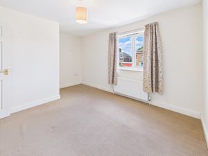 Bedroom- click for photo gallery